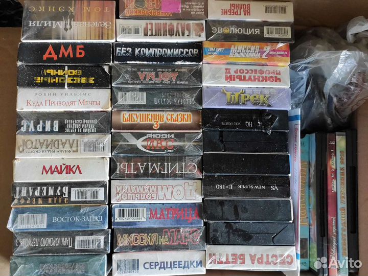 Видеокассеты