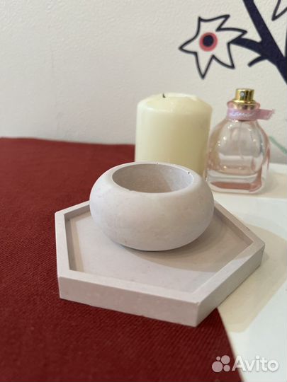 Декор из гипса