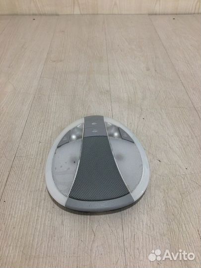 Плафон подсветки салона задний Mercedes Benz E280