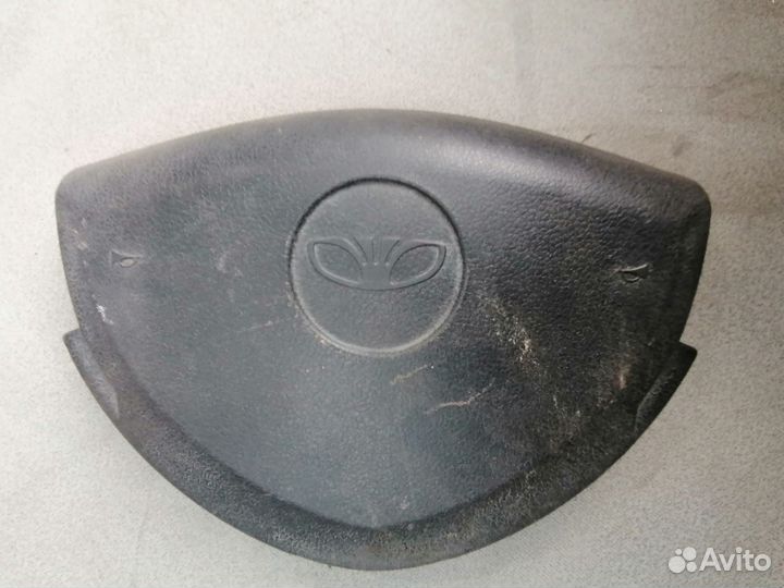 Крышка звукового сигнала дляDaewoo Nexia 1995-2016