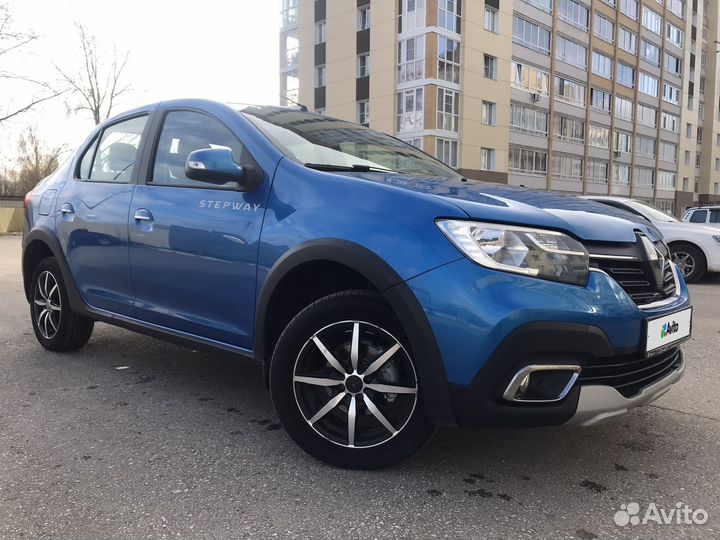 Renault Logan Stepway 1.6 МТ, 2021, 110 000 км