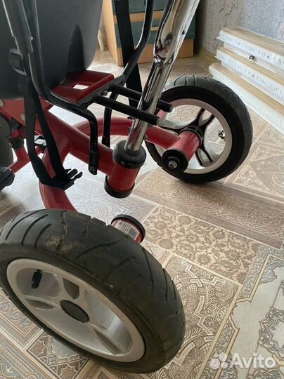 Детский трехколесный велосипед