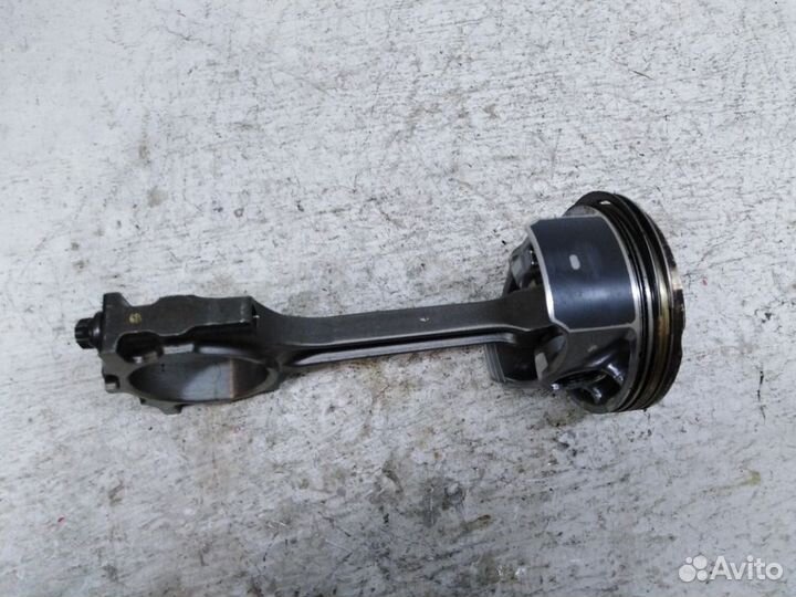 Поршень с шатуном Форд Focus 3