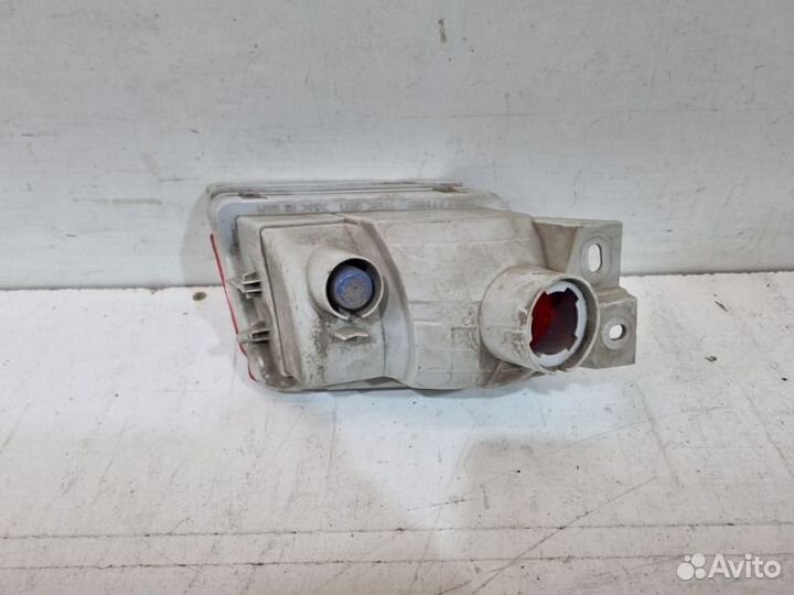 Фонарь противотуманный задний левый Toyota Land