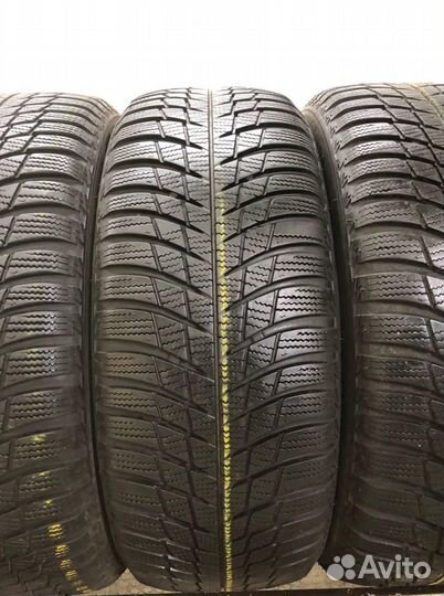 Bridgestone Blizzak LM-001 205/55 R16 98W