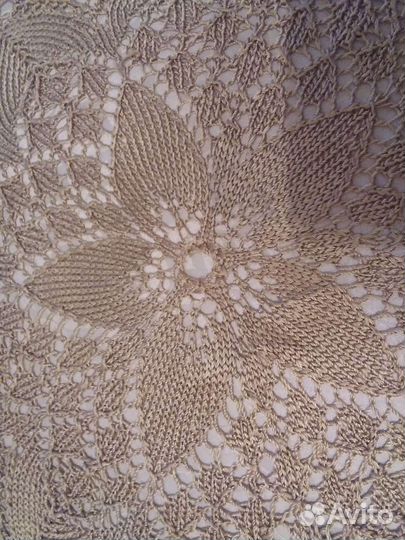 Салфетки на стол, новые, разные