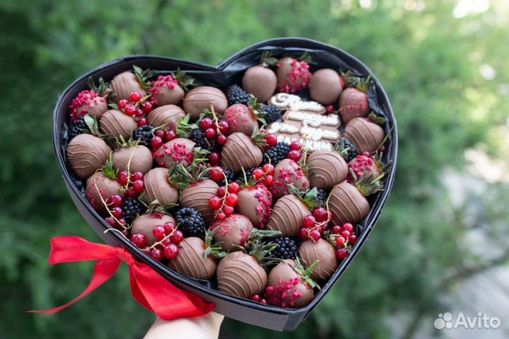 Клубника в шоколаде сердце