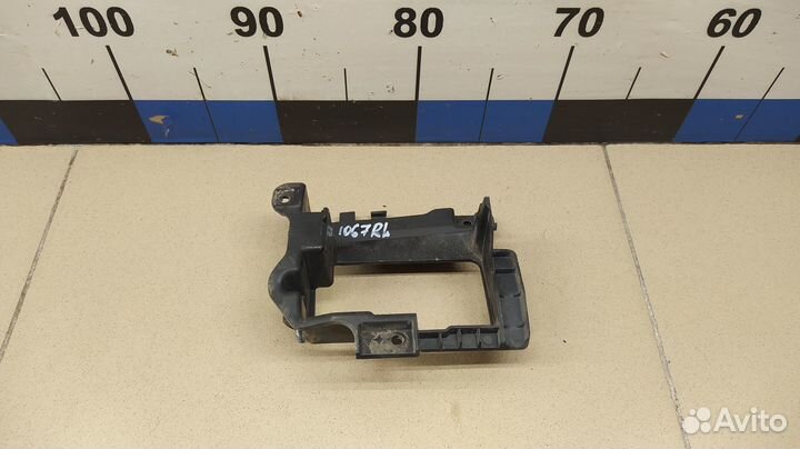 Кронштейн ручки Land Cruiser (150) -Prado 2009