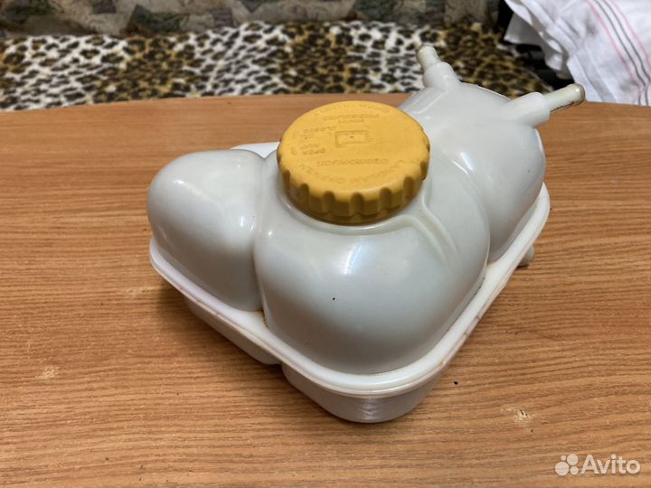 Daewoo Sens Lanos бачок расширительный