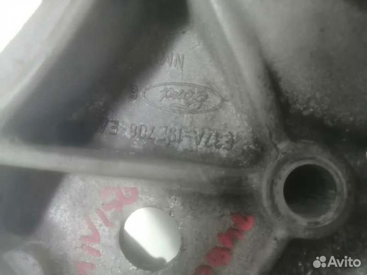 Насос гидроусилителя руля Ford Explorer UN150