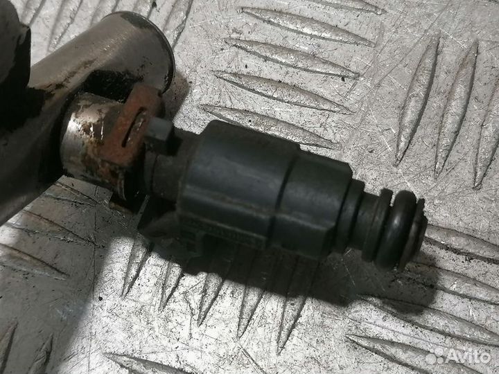 Форсунка двигателя Chery Amulet 2006-2012