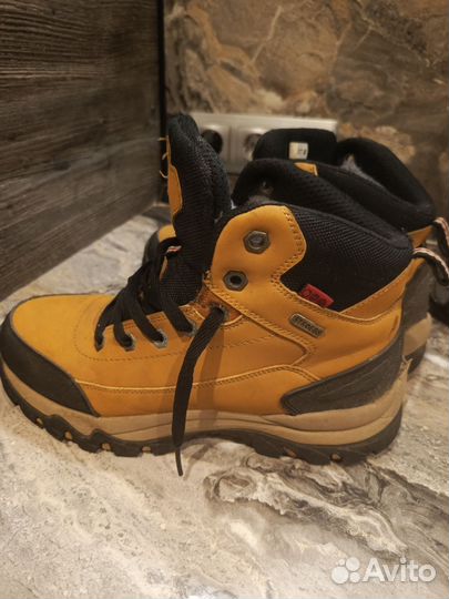 Кроссовки зимние