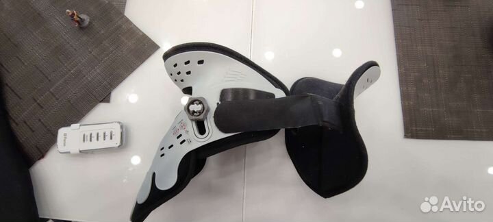 Шейный ортез Ottobock Smartspine Universal Collar