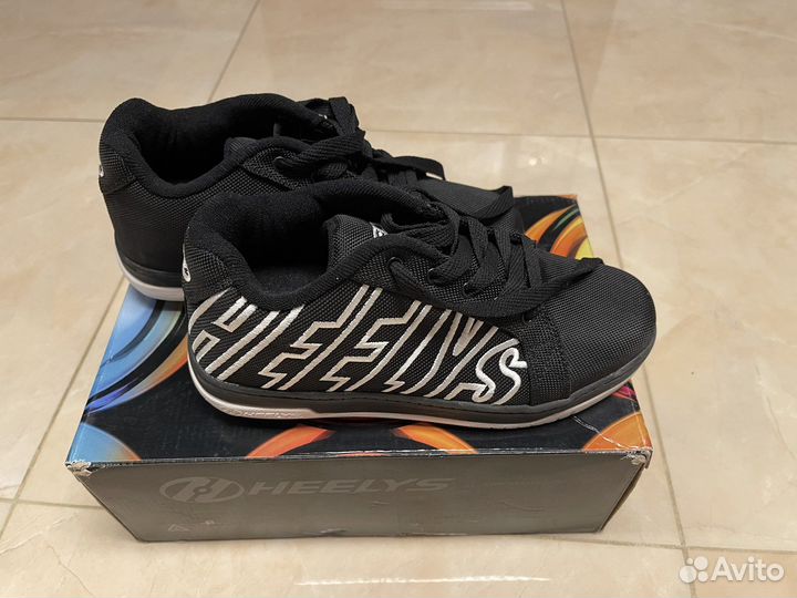 Кроссовки с роликами