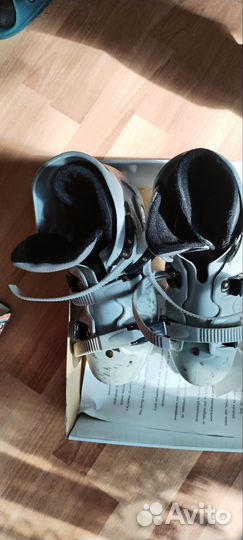 Коньки хоккейные