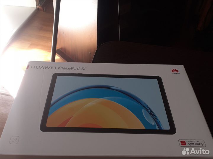 Huawei планшет