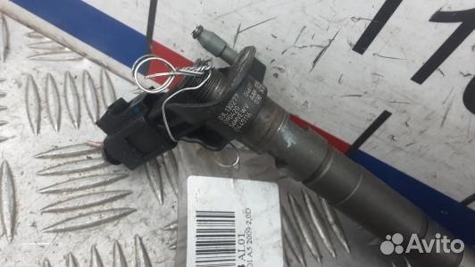 Форсунка дизельная audi A5 1 (3AD13AL01)