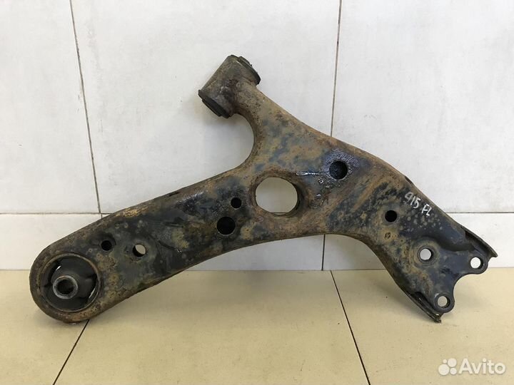 Рычаг передний левый Corolla E15 2006-2013