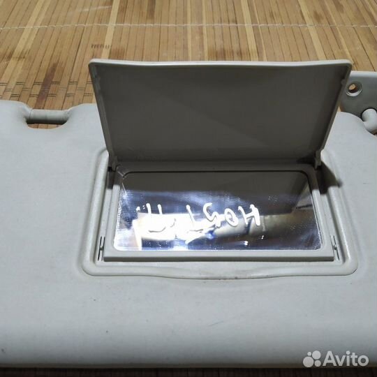 Козырек солнцезащитный передний правый Nissan Note