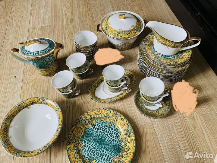 Набор столовой посуды на 12 персон