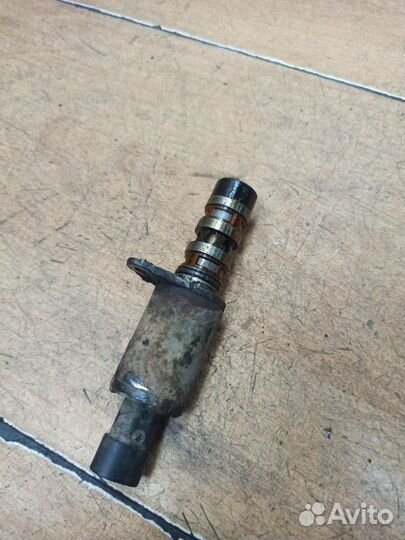 Клапан фазорегулятора Opel Zafira B Z18XER