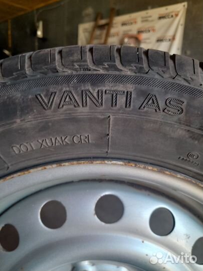 Шины на автомобиль