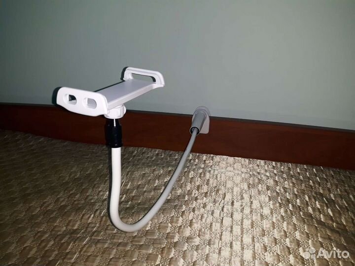 Гибкий держатель для смартфона