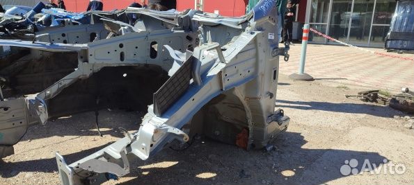 Kia Sportage 4 Четверть передняя левая лонжерон