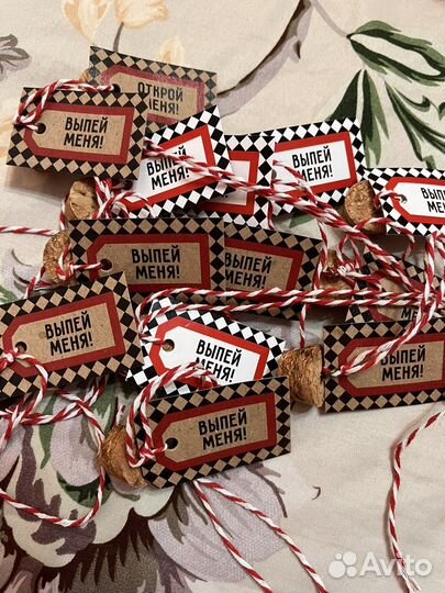 Бутылочки и этикетки для Алиса в стране чудес