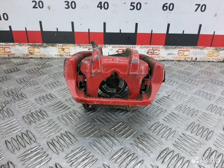 Суппорт задний правый BMW 5 F07/F10/F11 2011