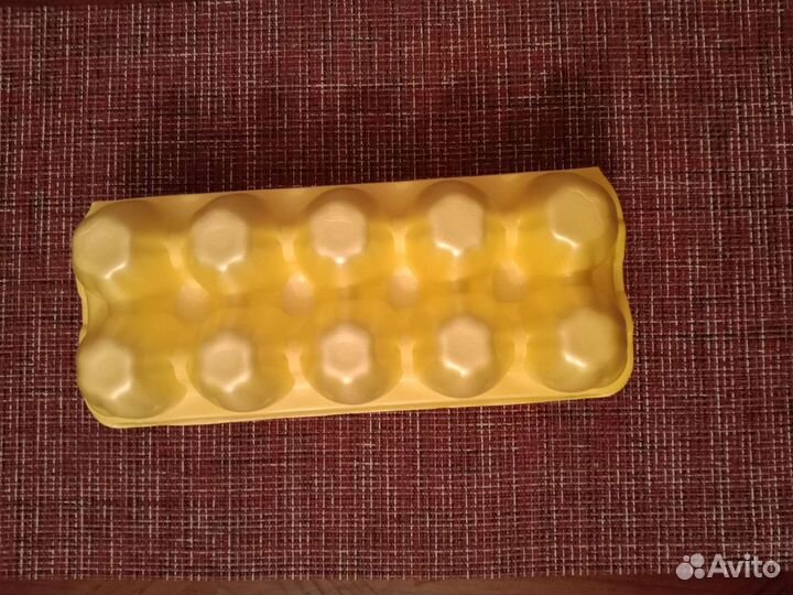 Ячейки (лотки) для яиц куриных и перепелиных