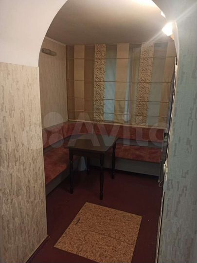 2-к. квартира, 42 м², 1/5 эт.