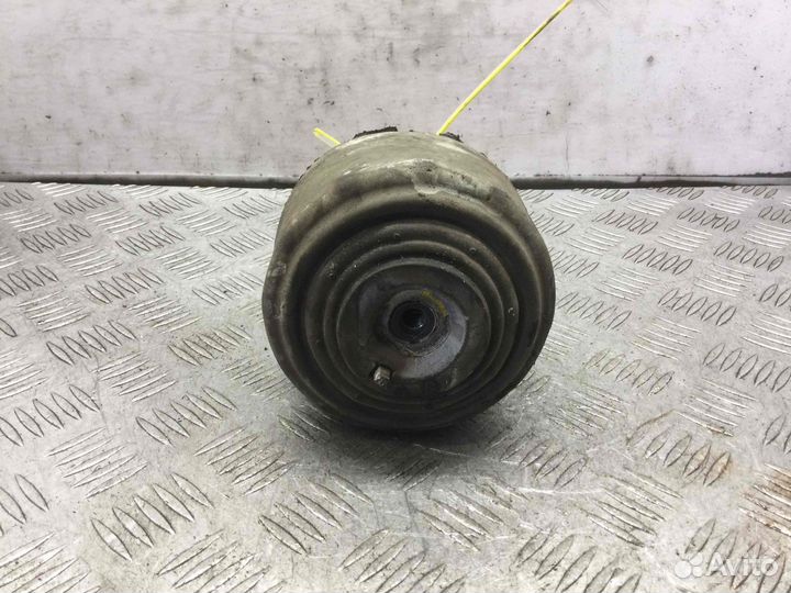 Подушка крепления двигателя Mercedes SLK 111.955