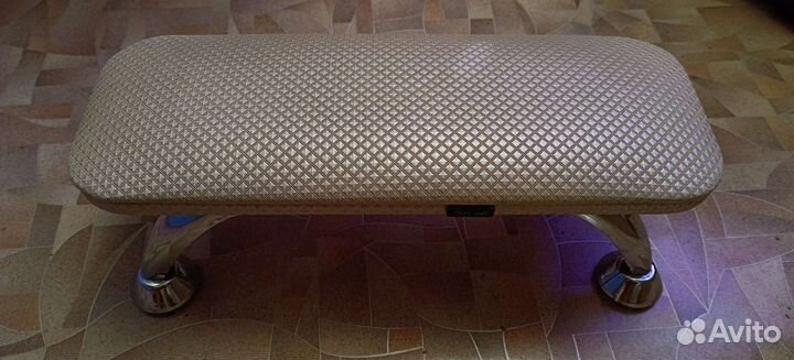 Подставка для маникюра