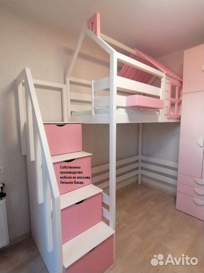 Кровать-чердак из массива детская подростковая