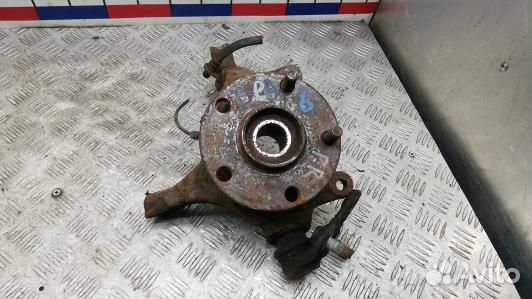 Ступица передняя правая toyota RAV 4 ZSA3 (DEA06N9