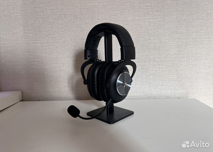 Игровые наушники Logitech G PRO X