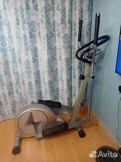 Эллиптический тренажер ArtlinA