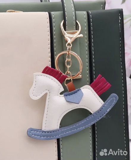 Брелок на сумку