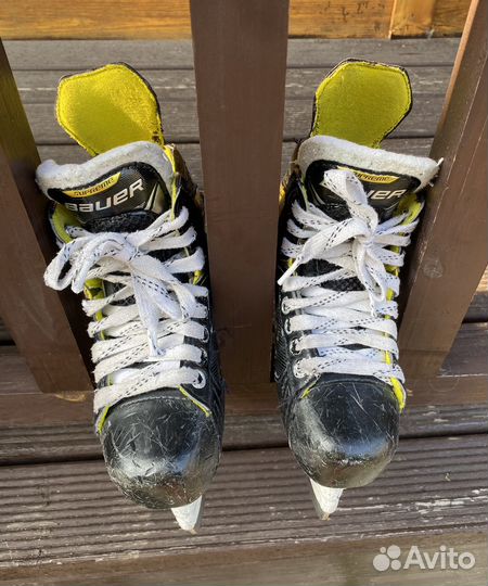 Коньки хоккейные детские