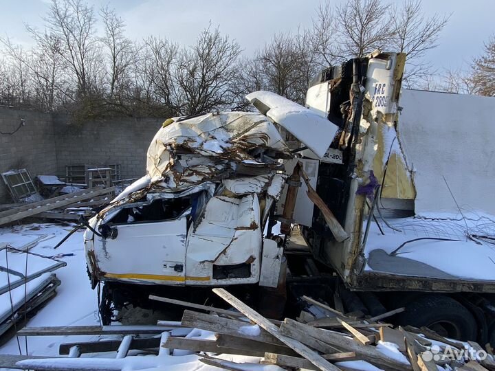 МАЗ 6430А9-1320-020 с прицепом, 2011