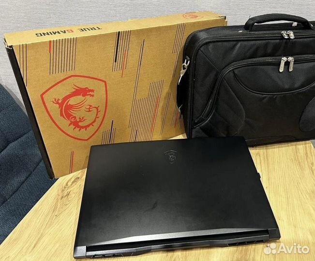 Игровой ноутбук MSI 17 3