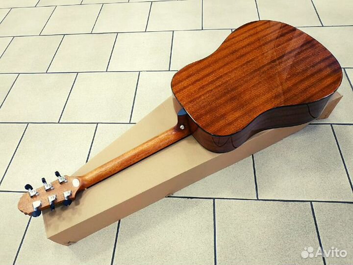 Акустическая гитара Crafter