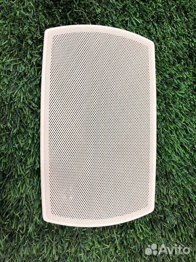 Крышка динамика задняя Bmw 5 F10 N52B25 2011