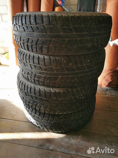 Kumho I'Zen KW22 195/65 R15