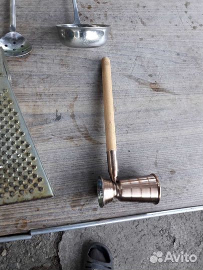 Закаточная машинка и кухонные принадлежности