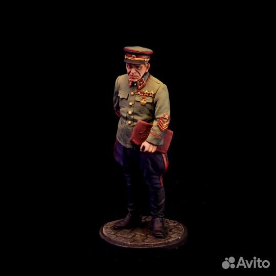 Оловянный солдатик в росписи