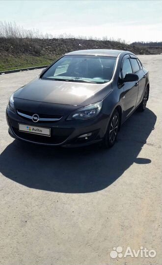 Opel Astra 1.6 МТ, 2014, 163 000 км