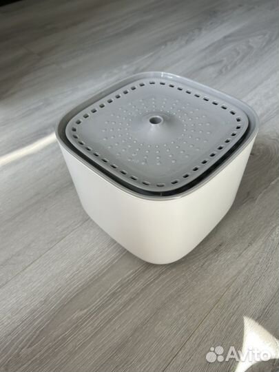 Фонтан поилка для кошек