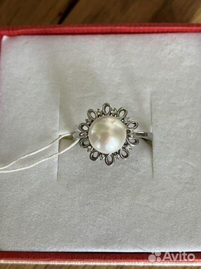 Кольца серебряные с натуральным жемчугом новые